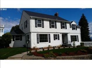 2877 NW Cumberland Rd, Portland, OR 97210