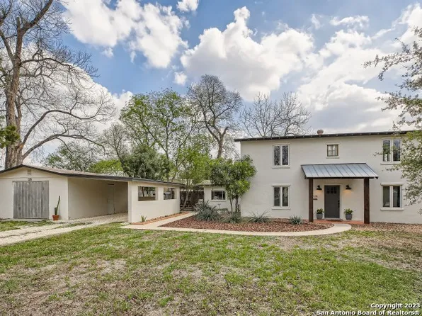 128 GLENARM PL, Balcones Heights, TX 78201