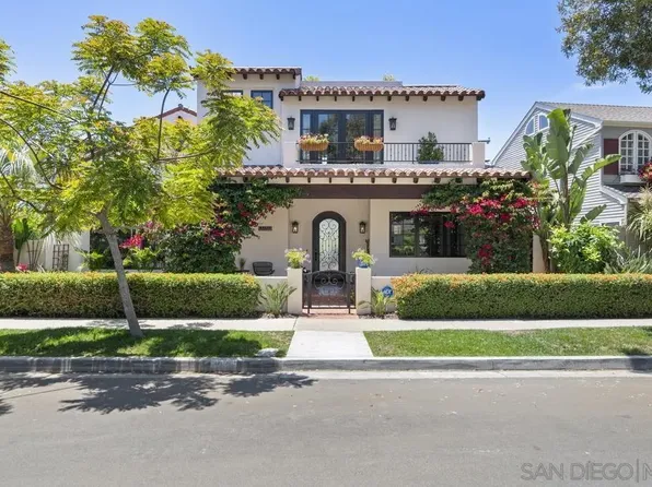 1010 Pine St, Coronado, CA 92118