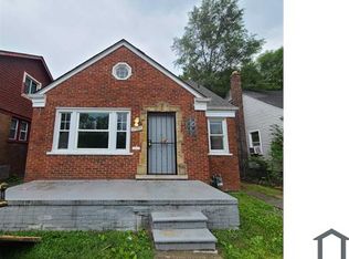 13062 Camden St, Detroit, MI 48213
