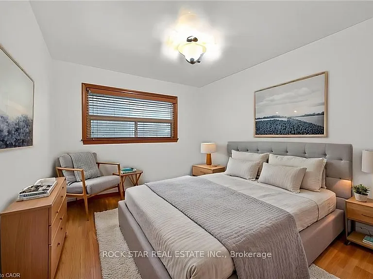134 W 28th St — Photo 10