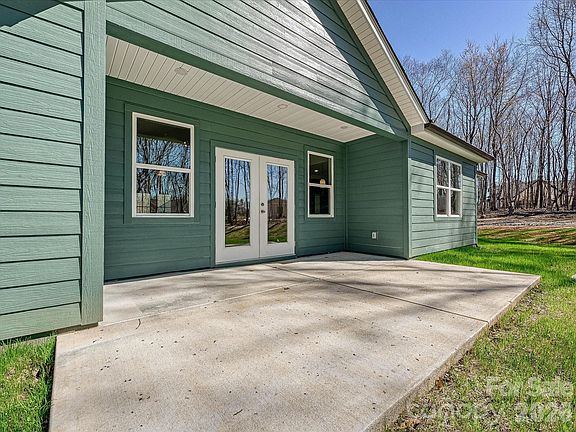 3rd image of 3003 Buffet Ln