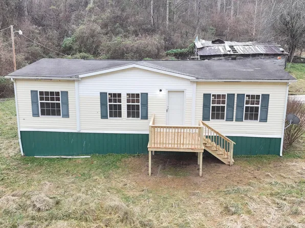 6204 Friendship Rd, Catlettsburg, KY 41129