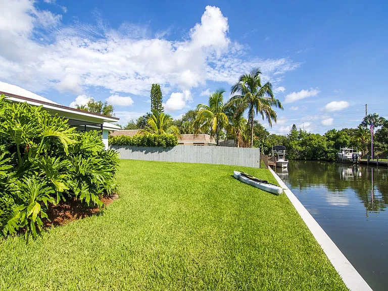 1636 Indian Bay Dr — Photo 39