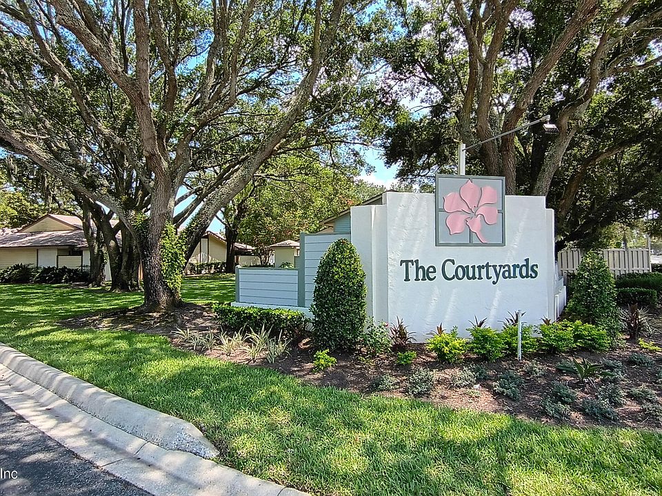 1st image of 103 COURAGEOUS Court N #103
