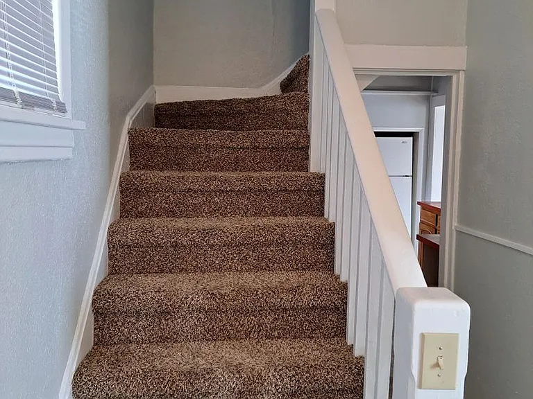 413 Birch Ave — Photo 5