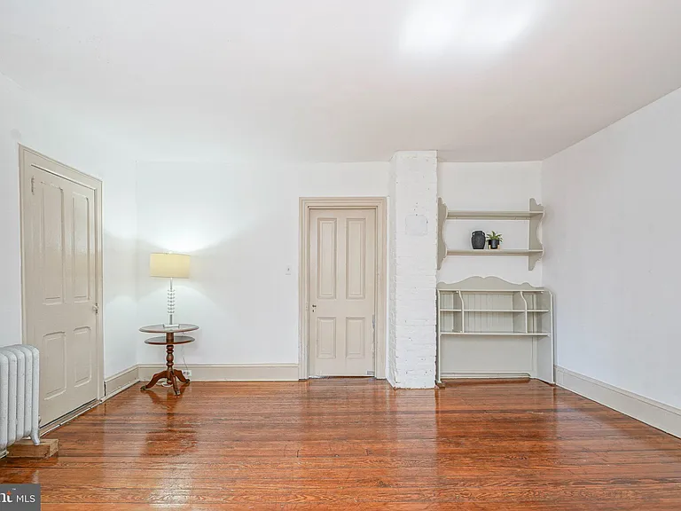 315 Chestnut St — Photo 19