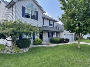 1407 Casselbury Ln, Champaign, IL 61822