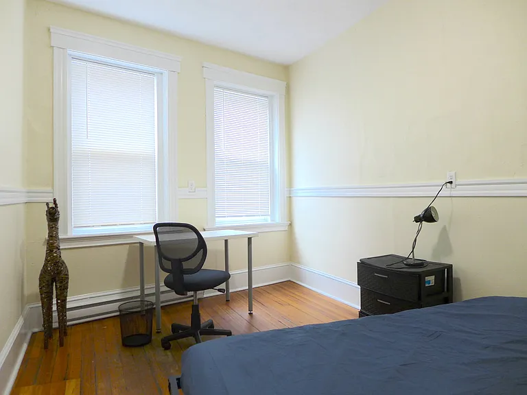 870 Huntington Ave #2 — Photo 5