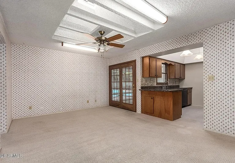 650 E Malibu Dr — Photo 29