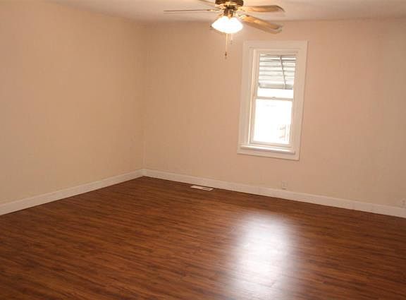 4th image of 2459 Cleveland Blvd