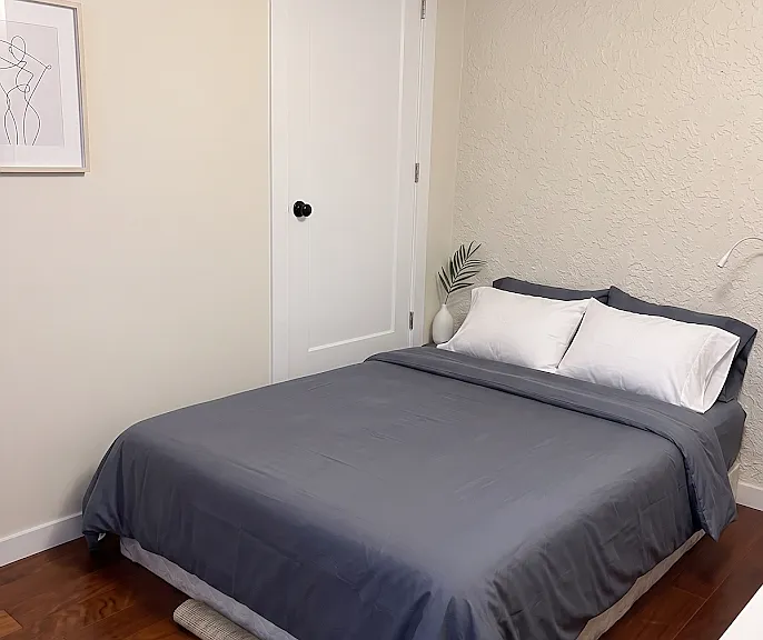 4600 Coventry Dr #5 — Photo 3