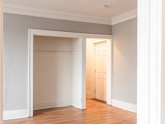 2nd image of 80 Seward Ave #1B-1BA-750SQFT