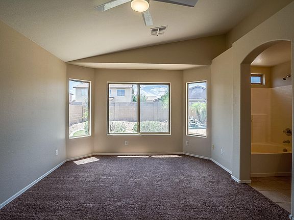 4th image of 7413 W Jones Ave