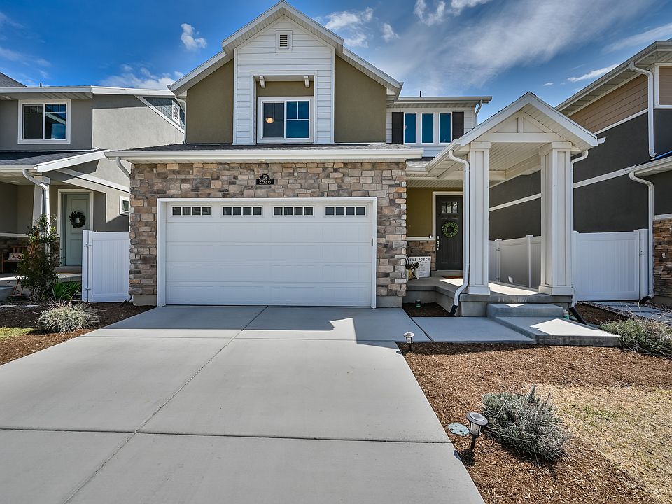 1st image of 2526 N Heston Park