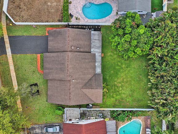 3rd image of 8650 SW 51st Street