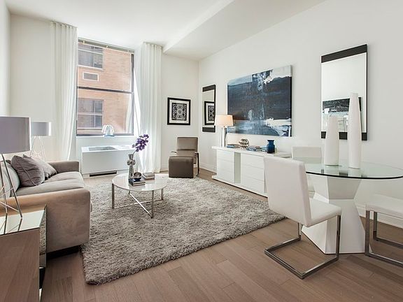 3rd image of 70 Pine St APT 732