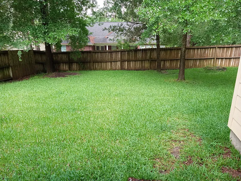 15705 Corinthian Way — Photo 33