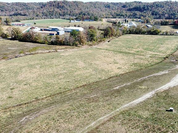 4th image of 97 Loop Rd #6