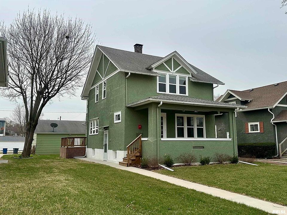 1st image of 811 7th Ave S