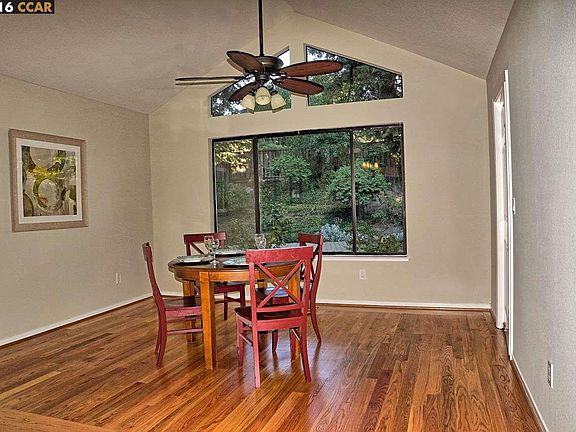 5th image of 3045 Deer Meadow Dr