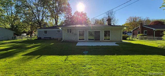 6253 Cramlane Dr — Photo 22