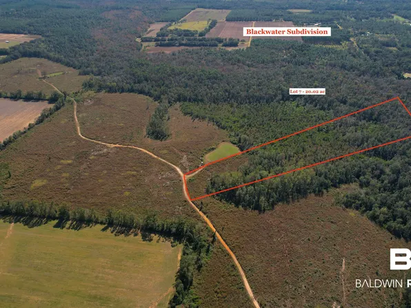 0 Creekfront Dr, Robertsdale, AL 36567
