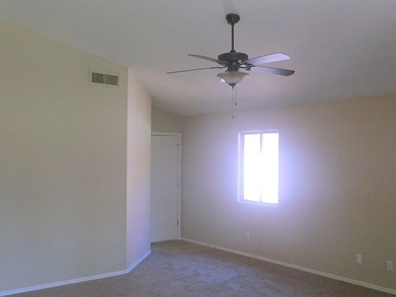 2nd image of 1822 N Center Ave