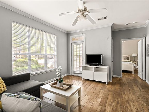 2nd image of 45 Sycamore Ave APT 1811