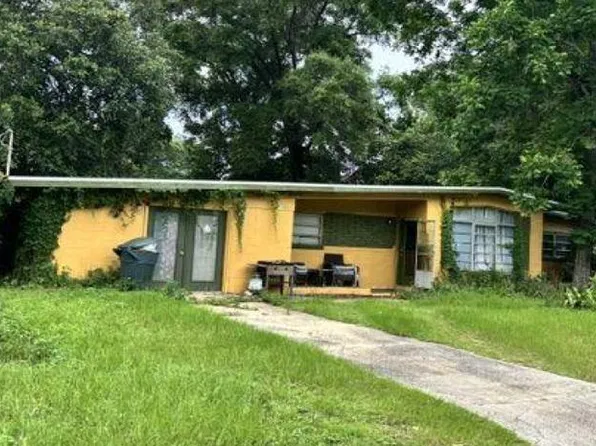 4508 Charmonte Way, Pensacola, FL 32505