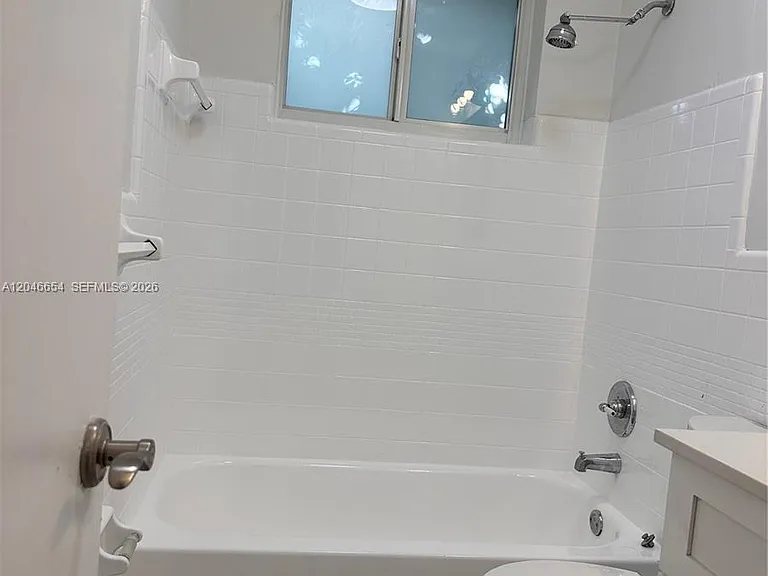 1130 Cotorro Ave #1130 — Photo 11