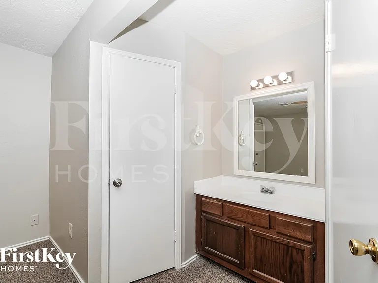 24119 Lone Elm Dr — Photo 14