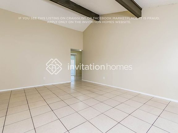 4th image of 233 La Paz Dr