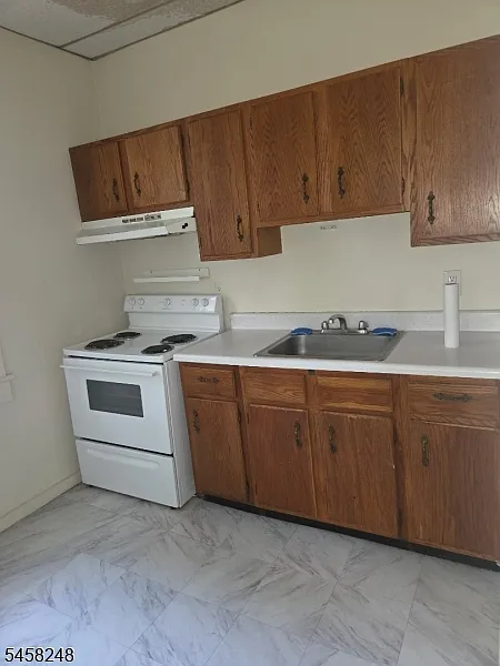 2 bed, 1.0 bath, $1,650 — Photo 4