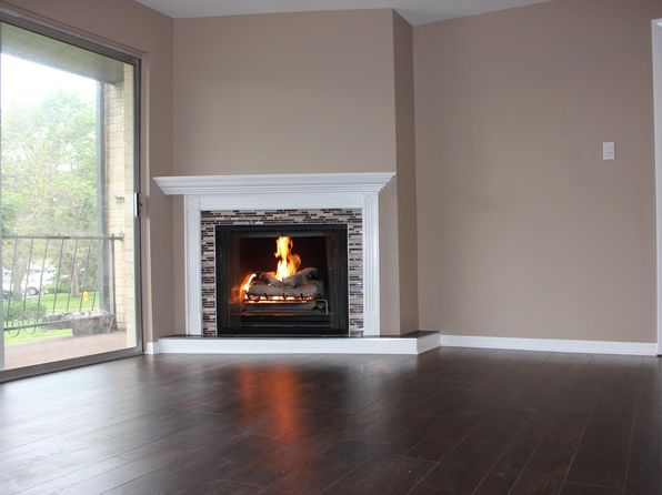 11124 S 84th Ave APT 2B