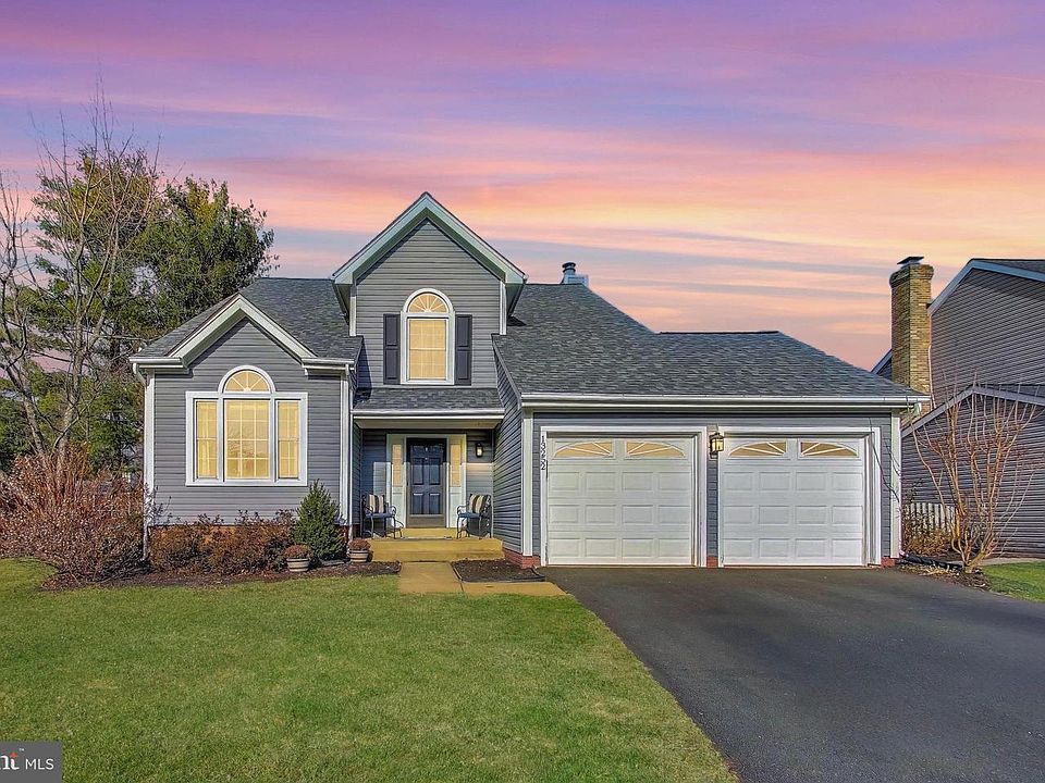 1st image of 13252 Stone Heather Dr