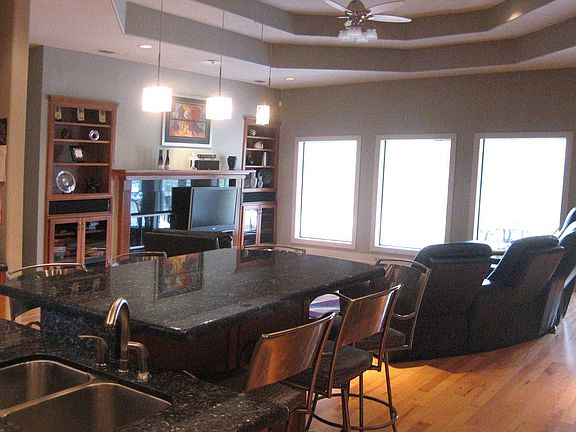 3rd image of 3501 Shoshoni Ct