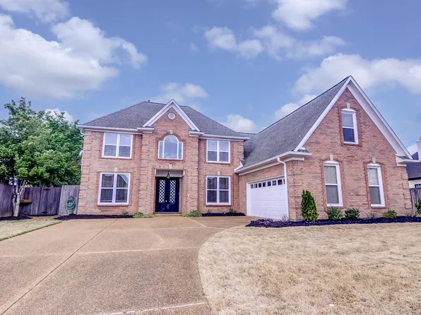 1339 Riding Brook Dr, Collierville, TN 38017