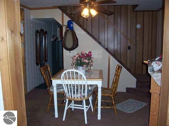 3rd image of 1202 Kenneth Dr