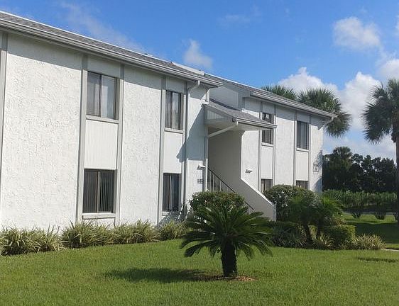 5th image of 120 W Cypress Ct