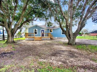 10702 Hanselman Rd, Manvel, TX 77578