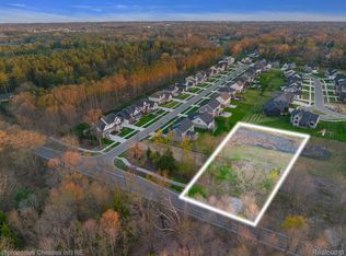 9241 Richardson Rd, Commerce Township, MI 48390