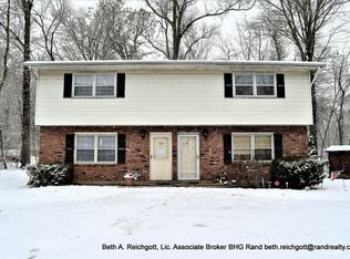 489 W Clarkstown Rd, New City, NY 10956