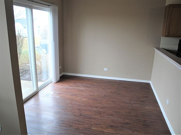 5th image of 1532 Meadowsedge Ln