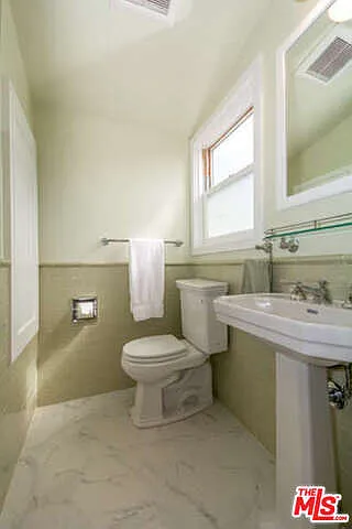 284 1/2 N Granada Ave #1 — Photo 27