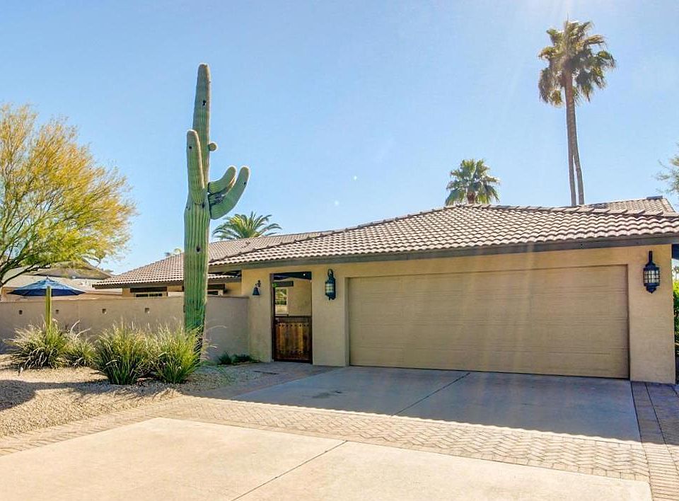 1st image of 8505 E Via De Sereno