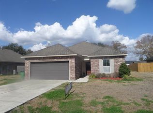 202 Herrington Dr, Thibodaux, LA 70301