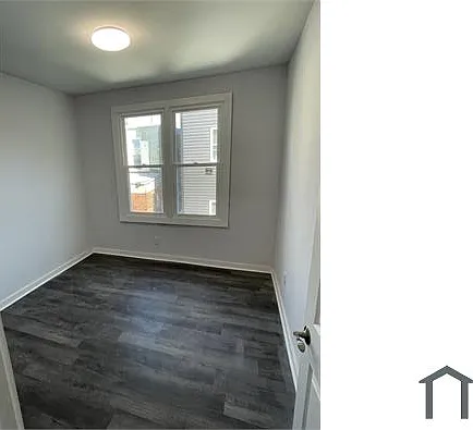 2249 Greenwich St — Photo 12