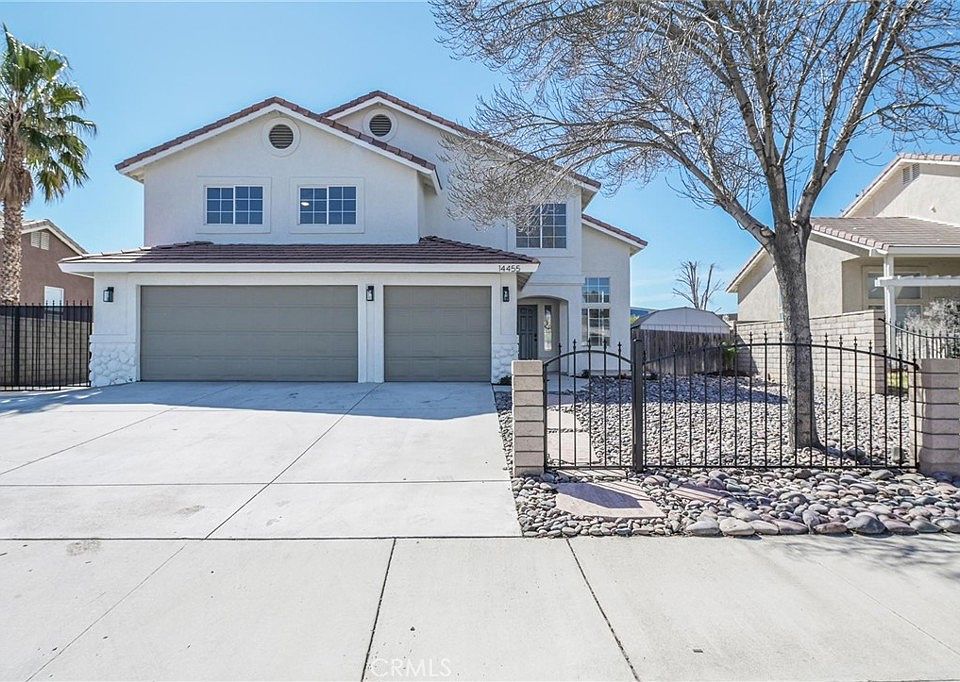 1st image of 14455 Fontaine Way
