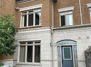 383 Prince Of Wales Dr #113, Mississauga, ON L5B 0C7